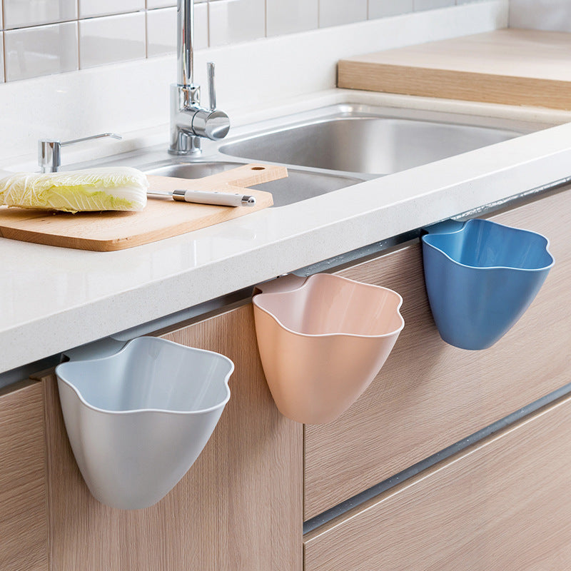 Kitchen Trash Can – Sleek & Easy to Clean