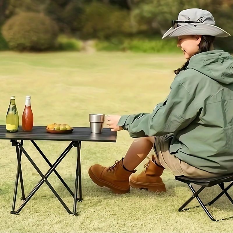 Hiking gear accessories