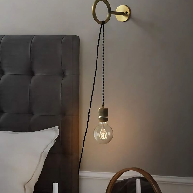 Indoor wall lighting