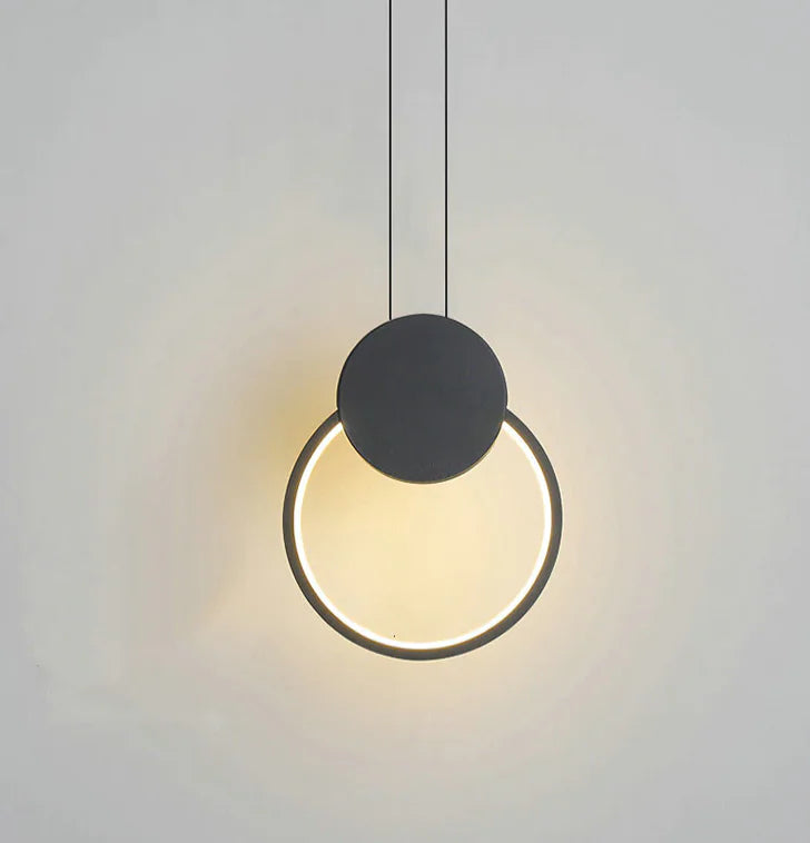 Minimalist lighting fixture