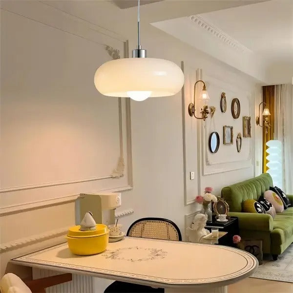 Adjustable hanging light