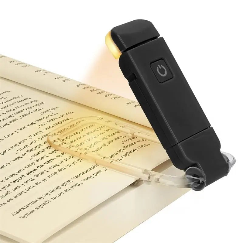 Battery-powered reading lamp