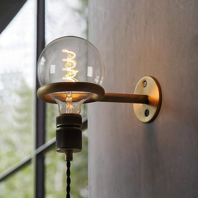 Minimalist wall light