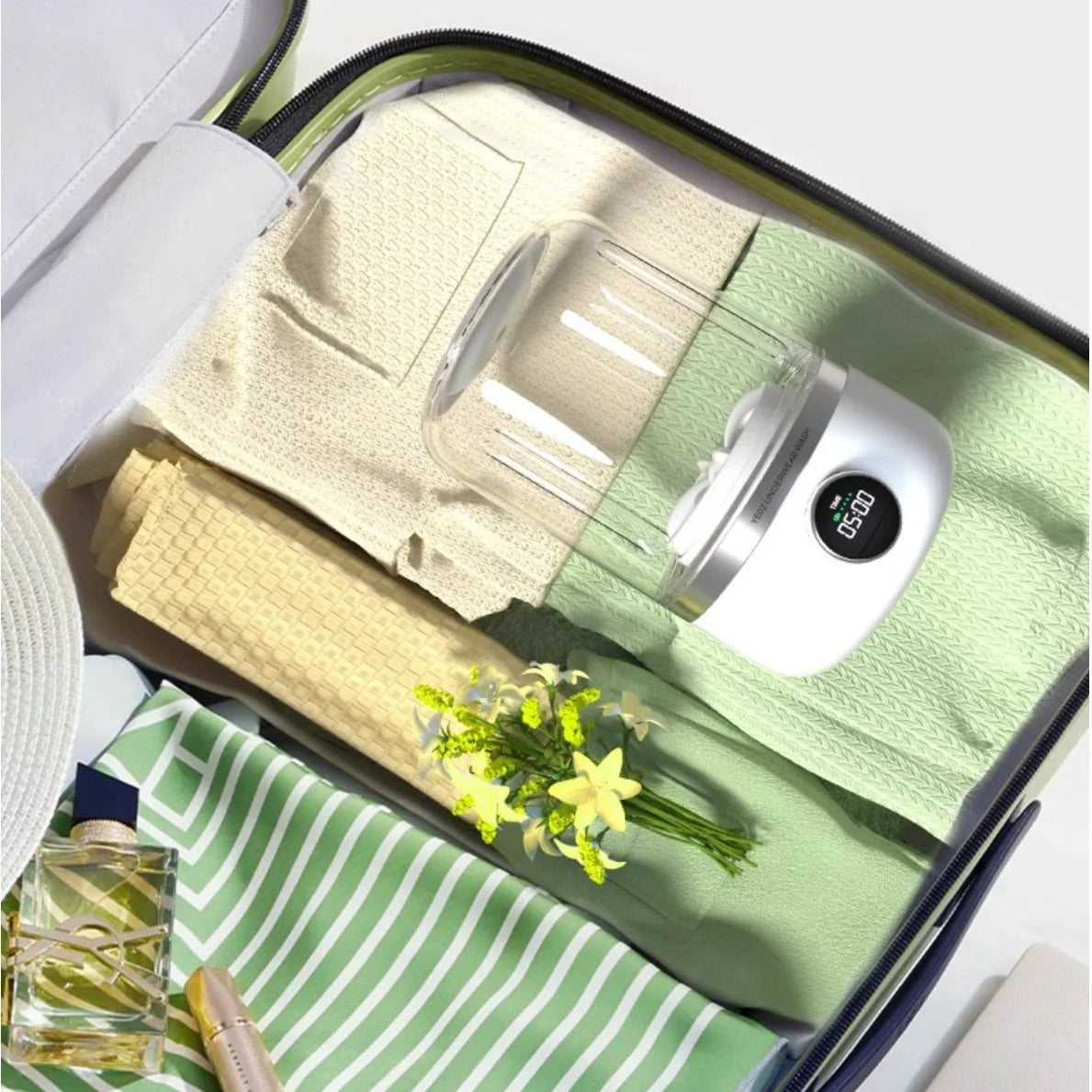 Mini washing machine for underwear